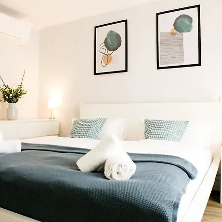 Bonquartier - Luxapt#5 Gemuetliches, Stilvolles Mit Self Check-in, Voll Ausgestatteter Kueche, Klimaanalage & Parkplatz Sankt Augustin