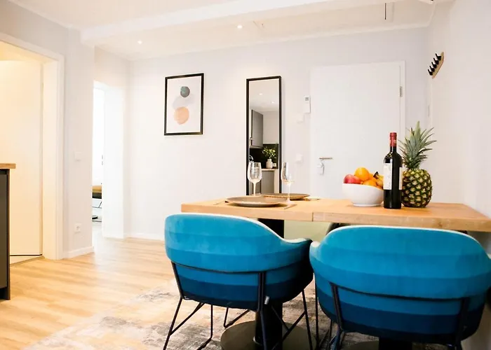 Bonquartier - Luxapt#5 Gemuetliches, Stilvolles Mit Self Check-in, Voll Ausgestatteter Kueche, Klimaanalage & Parkplatz Sankt Augustin